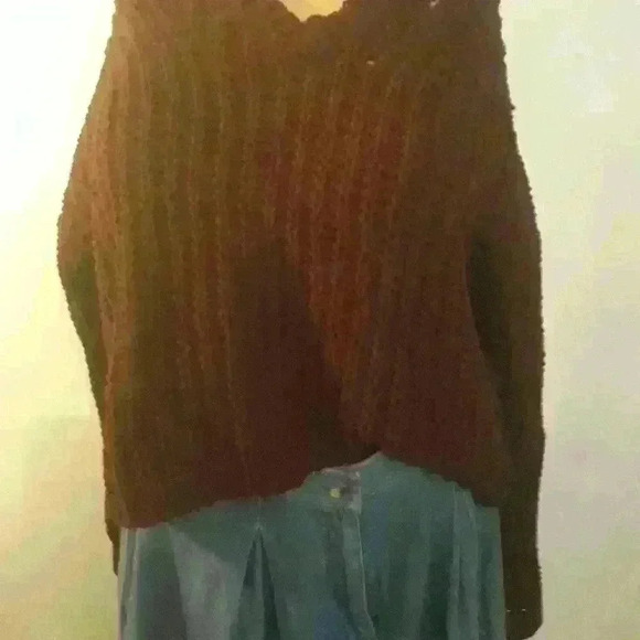 It's our  time brown sweater size size medium - Picture 2 of 5